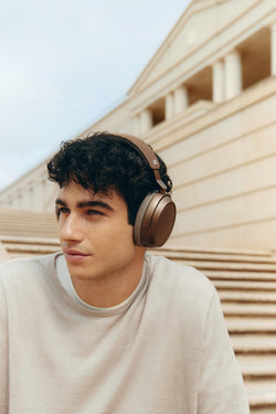 MOMENTUM 4 Wireless Open Box